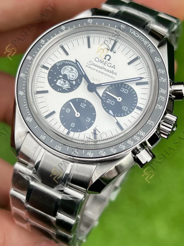 Omega Speedmaster 50.Y l Snoopy Siyah Beyaz Superclone Saat 2