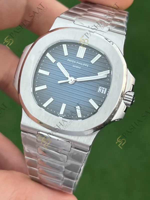 Patek Philippe 5711 Nautilus Mavi Kadran Clone Saat 2