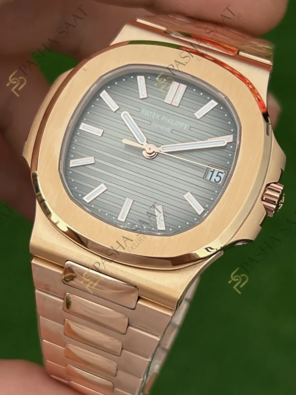 Patek Philippe 5711 Rose Kasa Gold Kadran Superclone Saat 2