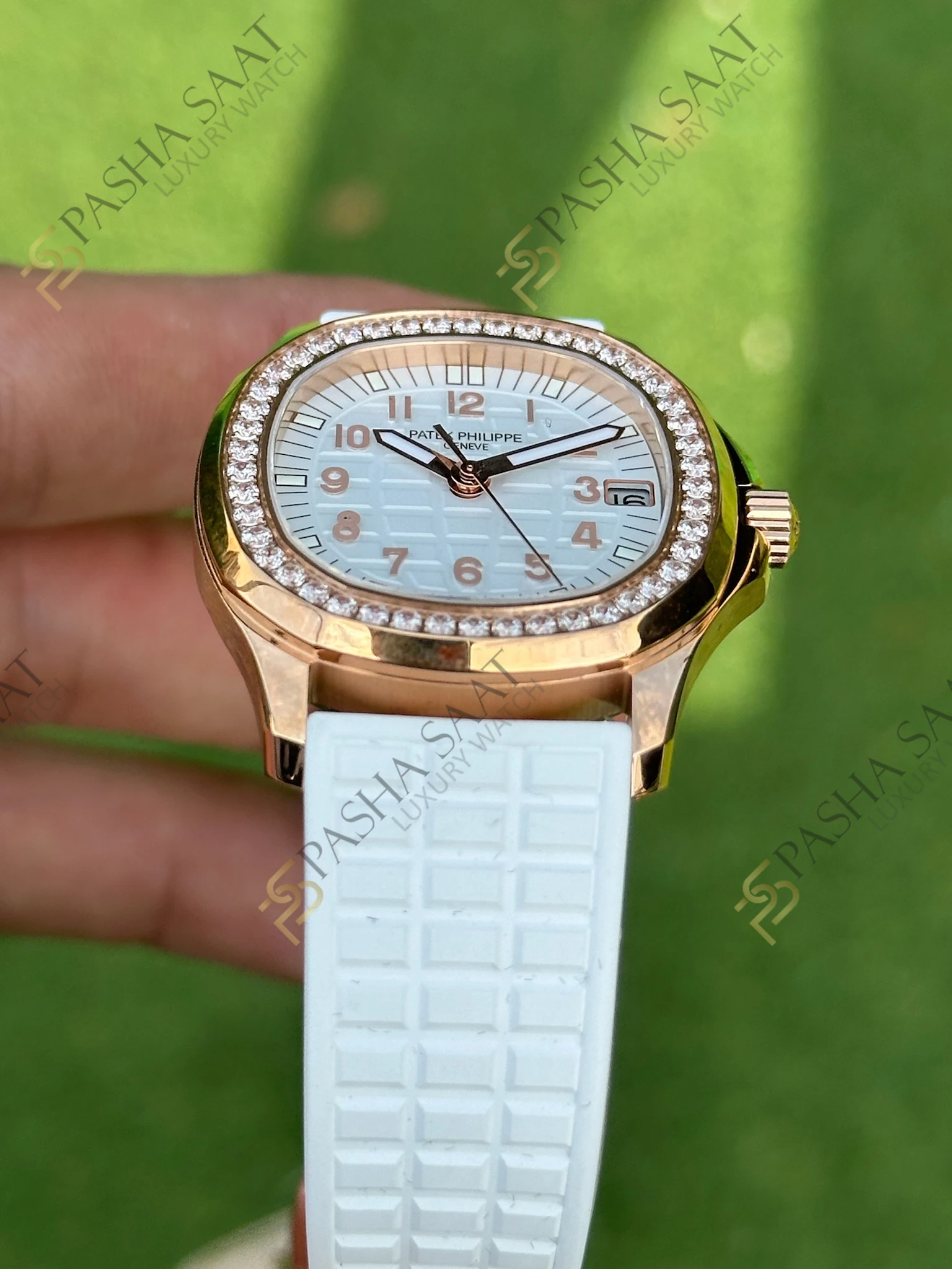 Patek Philippe Aquanaut Luce 5068R-010 Superclone Saat Patek Philippe Aquanaut Luce 5068R-010 Superclone Saat - Görsel 3