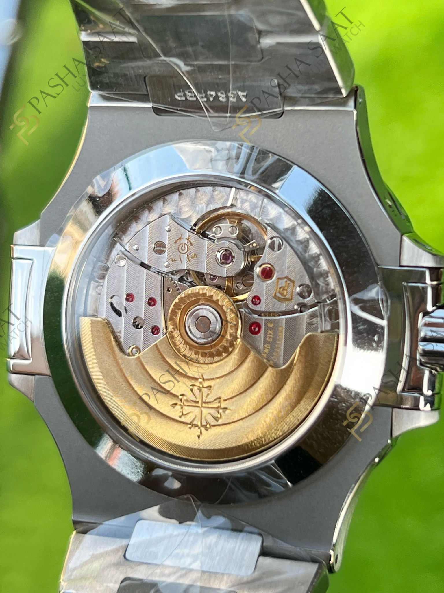 Patek Philippe Nautilus 5726 1A-001 Gri Kadran Superclone Saat Patek Philippe Nautilus 5726 1A-001 Gri Kadran Superclone Saat - Görsel 6