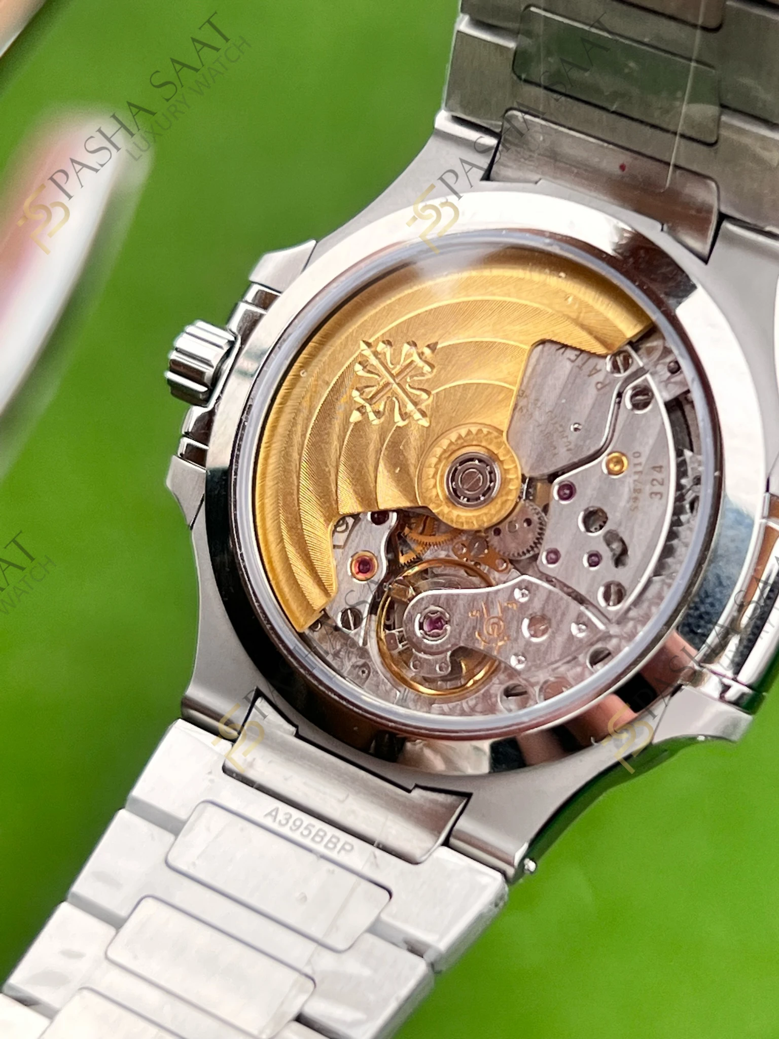 Patek Philippe Nautilus 7118 Çelik Kasa Mavi Kadran Taşlı Superclone Saat - Görsel 6