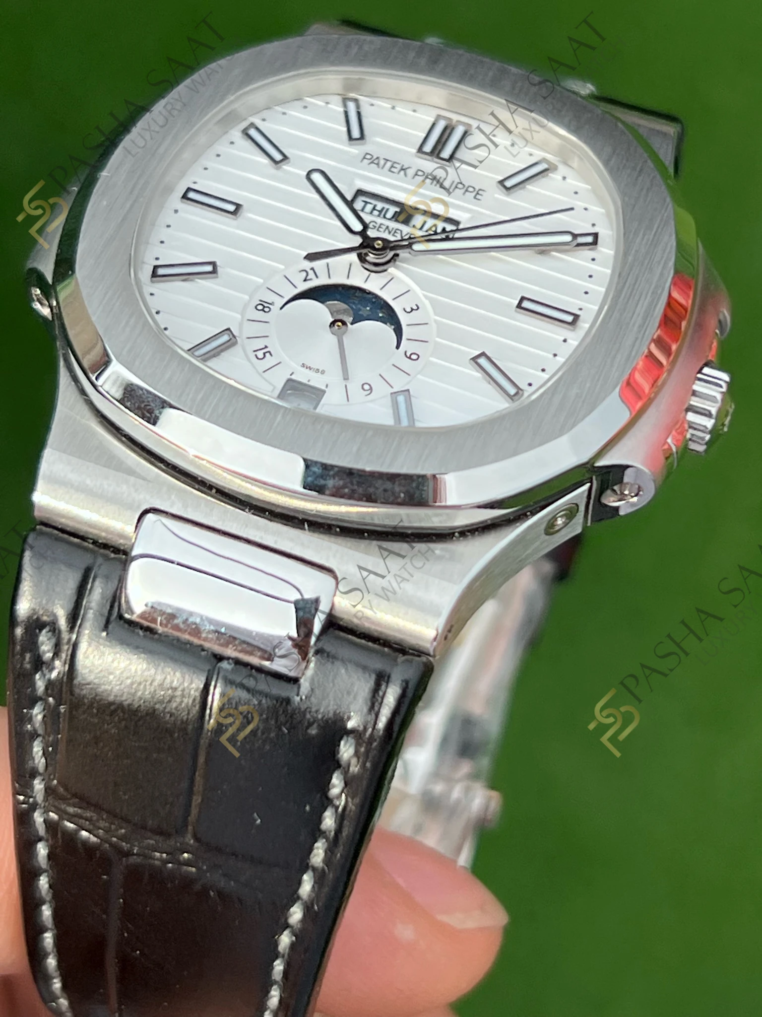 Patek Philippe Nautilus Annual Calendar Moonphase 5726 Superclone Saat Patek Philippe Nautilus Annual Calendar Moonphase 5726 Superclone Saat - Görsel 4