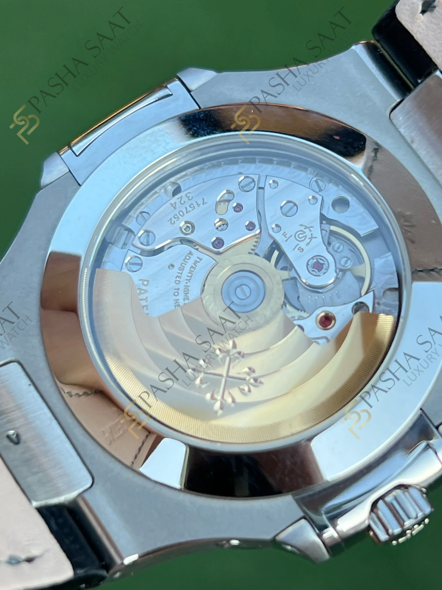 Patek Philippe Nautilus Annual Calendar Moonphase Gri Kadran 5726A Superclone Saat Patek Philippe Nautilus Annual Calendar Moonphase Gri Kadran 5726A Superclone Saat - Görsel 6