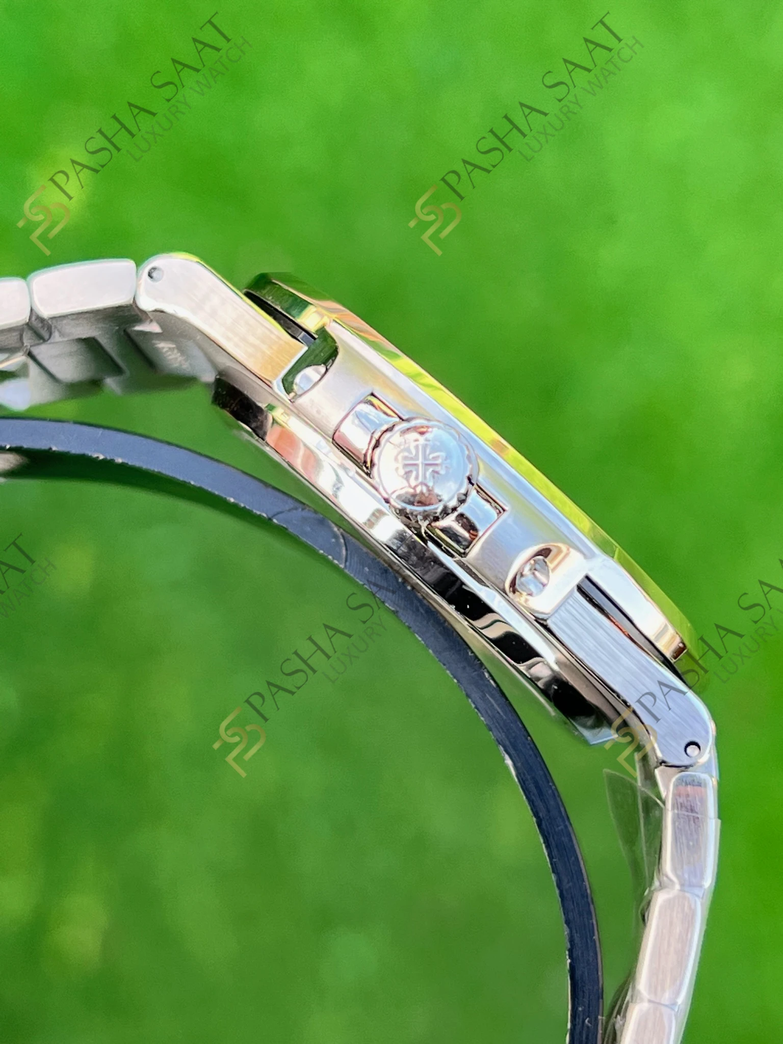 Patek Philippe Nautilus Beyaz Kadran 5711 Superclone Saat Patek Philippe Nautilus Beyaz Kadran 5711 Superclone Saat - Görsel 4