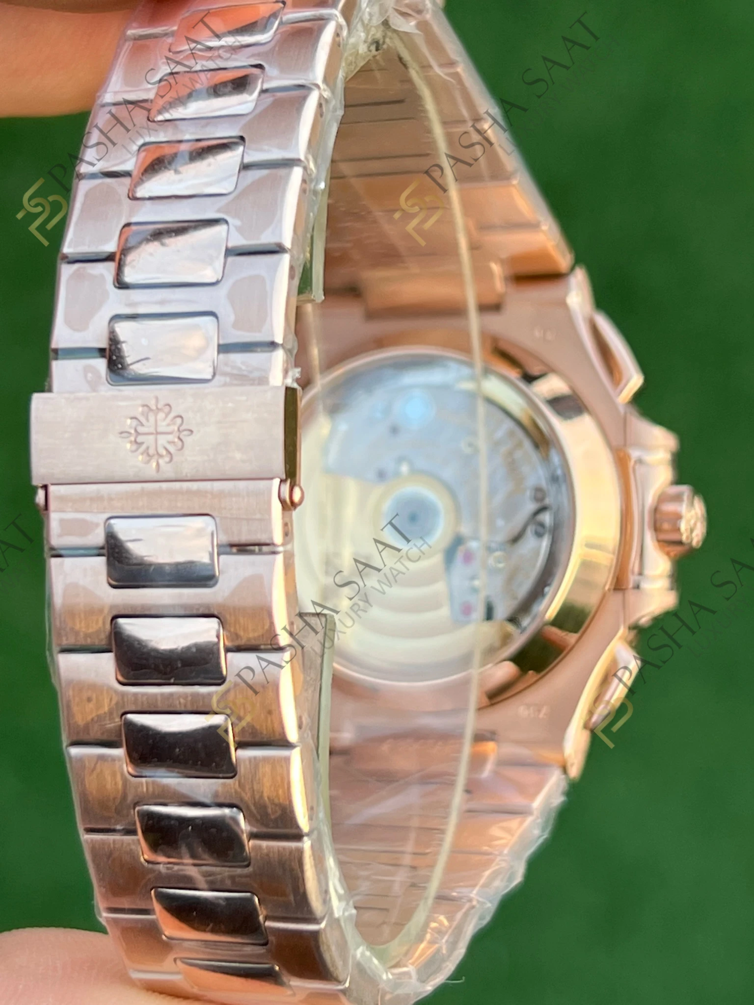 Patek Philippe Nautilus Chronograph Rose Kasa Siyah Kadran 5980 1R-001 Eta Saat Patek Philippe Nautilus Chronograph Rose Kasa Siyah Kadran 5980 1R-001 Eta Saat - Görsel 5